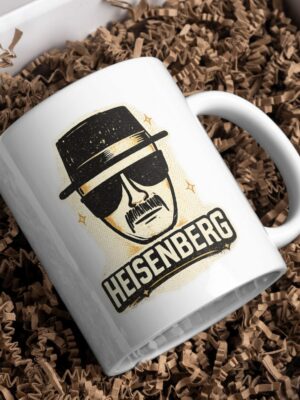 Heisenberg Retro Mug – Iconic Minimal Portrait Design