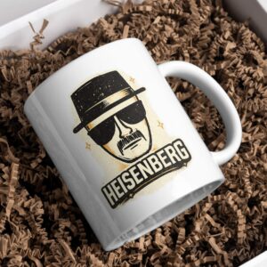 Heisenberg Retro Mug – Iconic Minimal Portrait Design