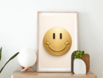 Minimalist Gold Smiley Wall Art Print – Modern Positive Energy Artwork for Stylish Interiors