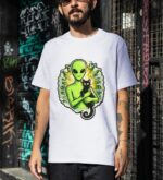 Cute Alien & Black Cat – Cosmic Lover Gift Unisex T-Shirt (100% Cotton) – Premium Graphic Tee